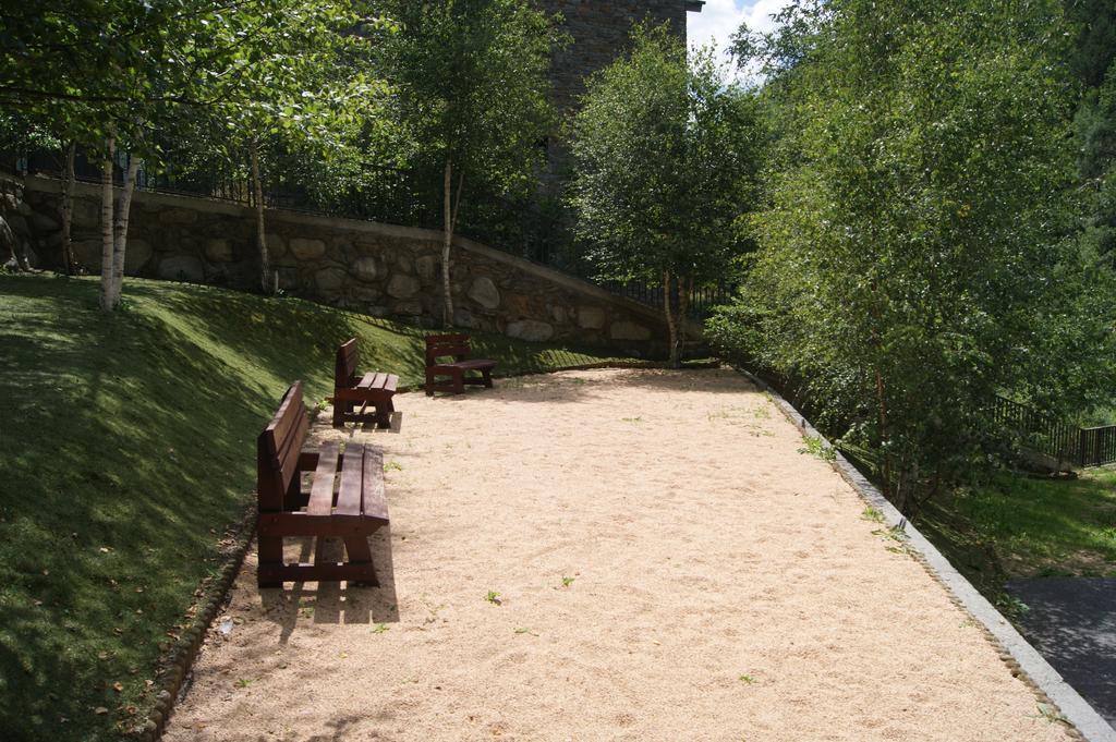 Apartaments Els Esquiadors Llorts Zewnętrze zdjęcie